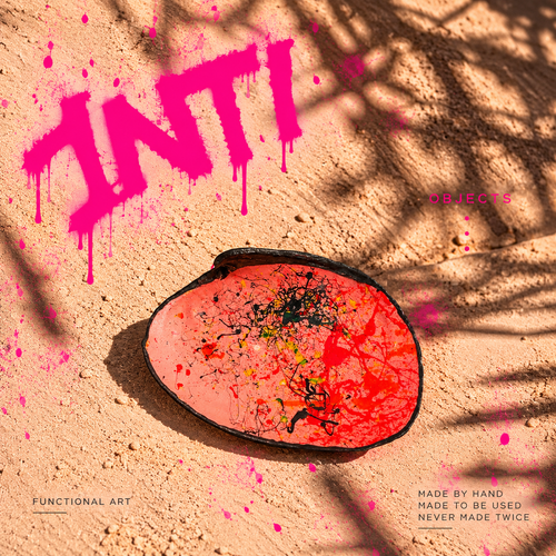 INTI 003 hand-painted shell, coral pink inside with red, orange and black splatter, glossy red outside